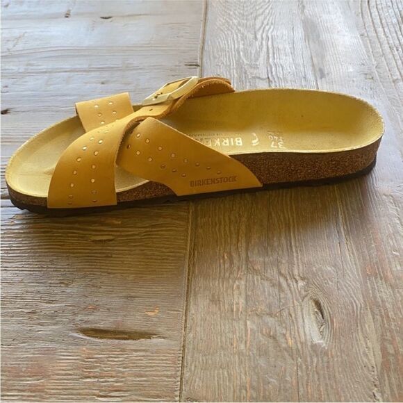 Birkenstock Siena Riveted Sandals Yellow EU 37 - Picture 6 of 7